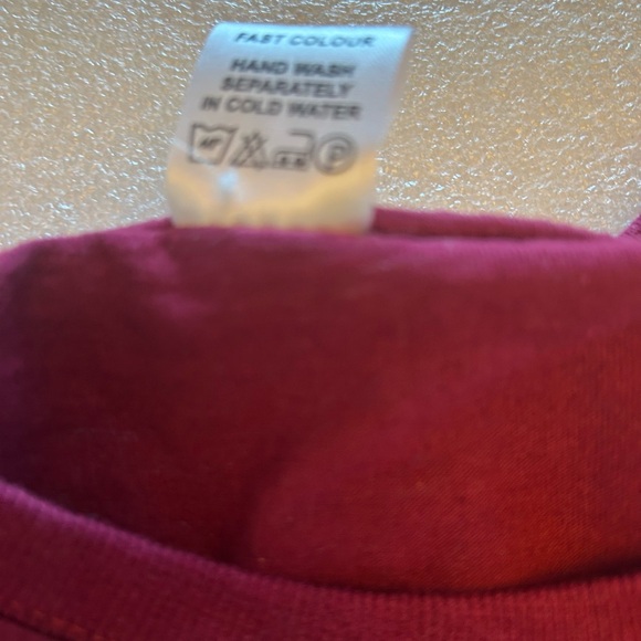 Kathmandu Nepal- Dark Red T Shirt- Dolphin 38 Brand- Made In Nepal Tee - Picture 7 of 8